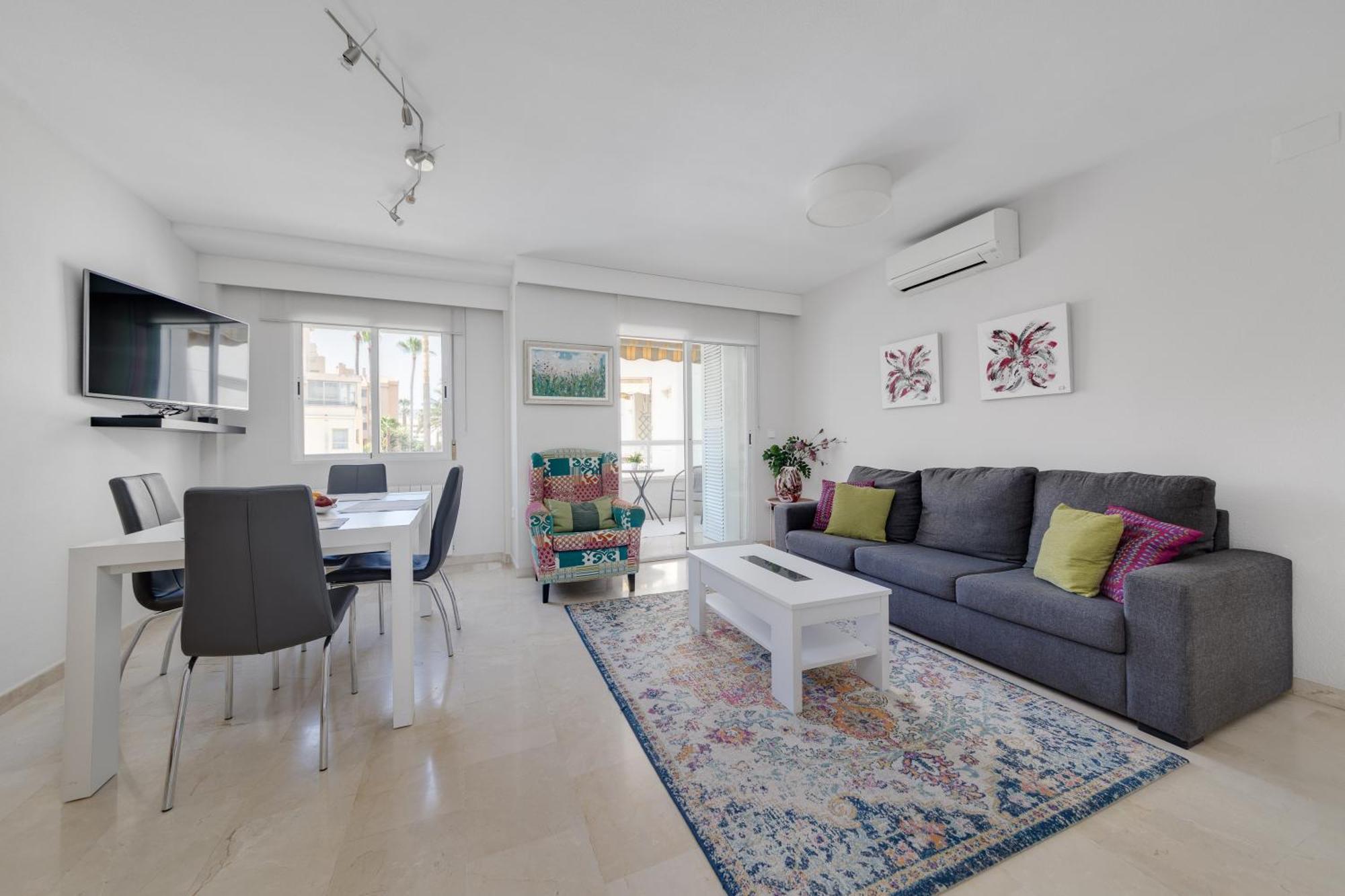 Apartamentos Oasis El Albir Exteriör bild