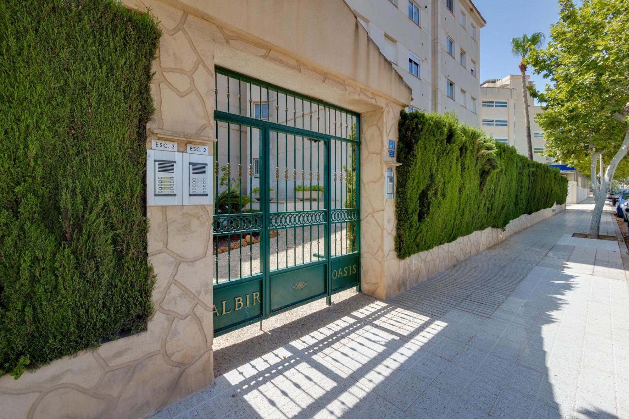 Apartamentos Oasis El Albir Exteriör bild