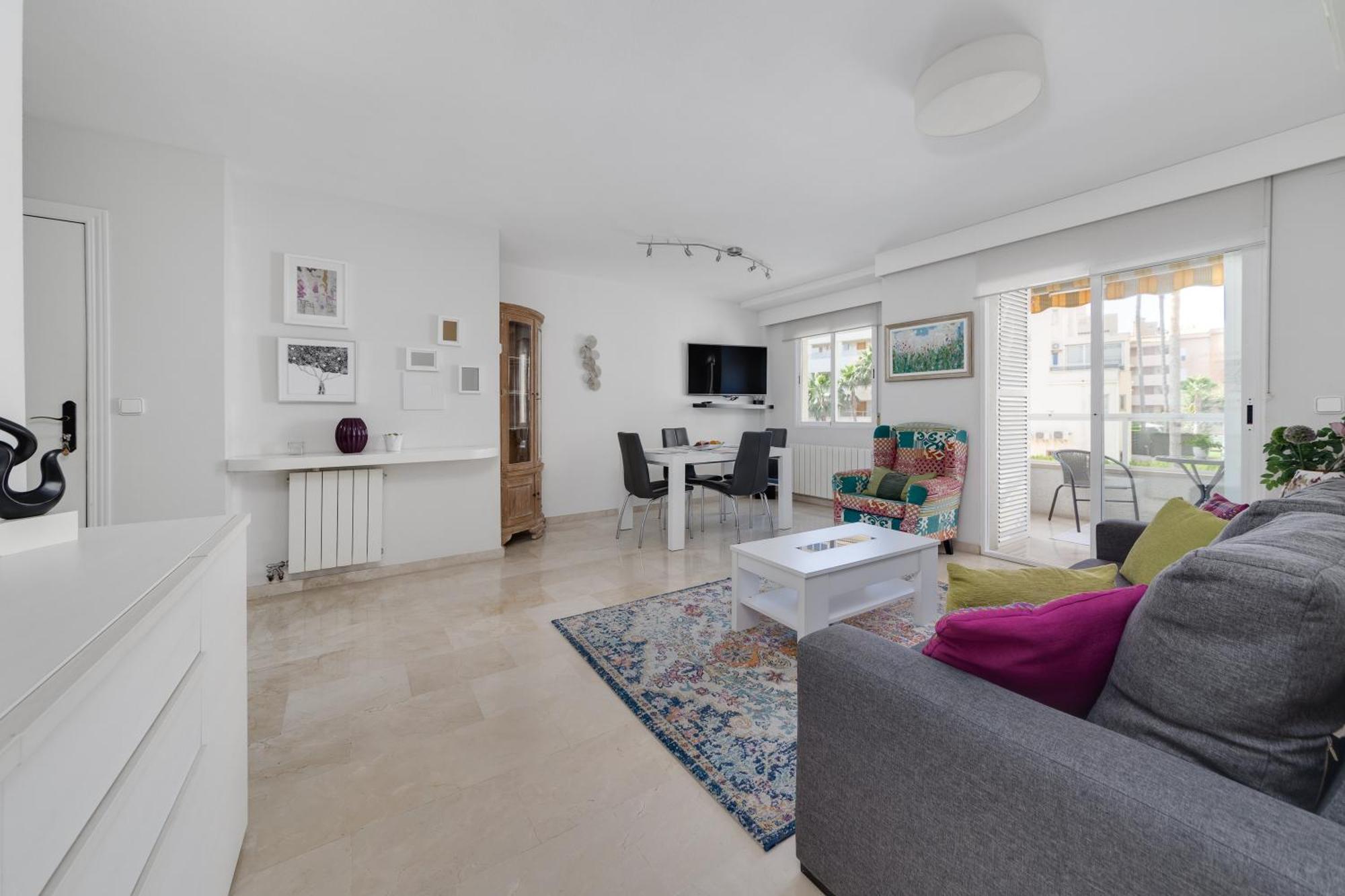 Apartamentos Oasis El Albir Exteriör bild